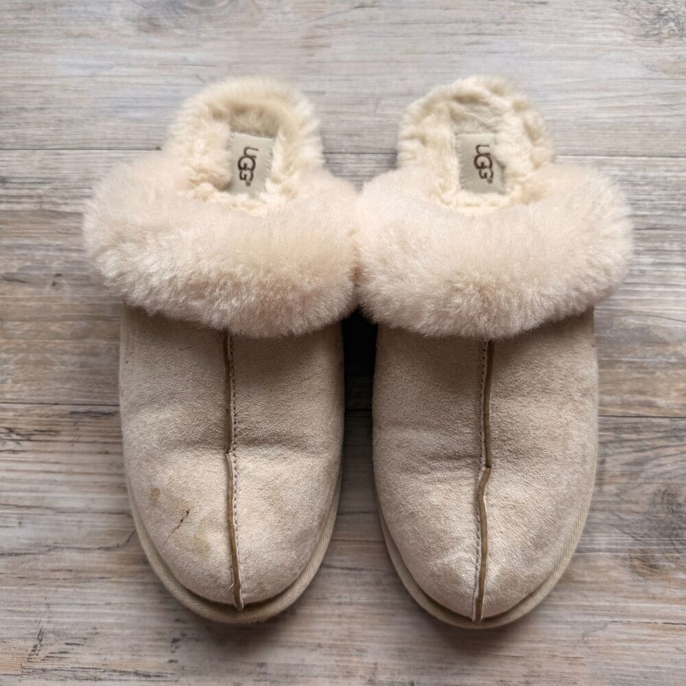 UGG Scuffette II Sheepskin Slippers Natural Cream Women's Size 11 EU 42 Suede